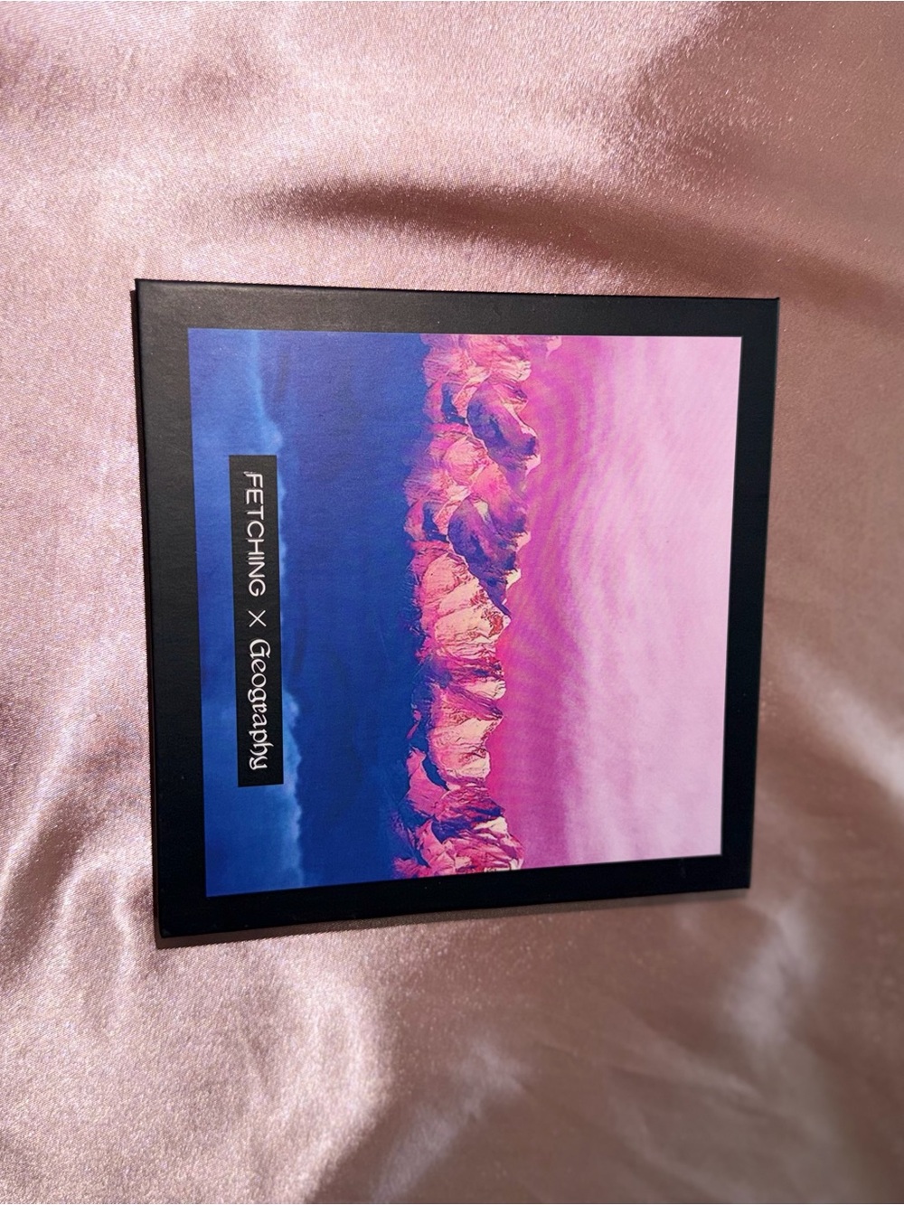 Pink & Blue Eyeshadow Palette